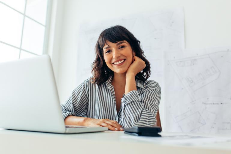 Mujer sonriendo